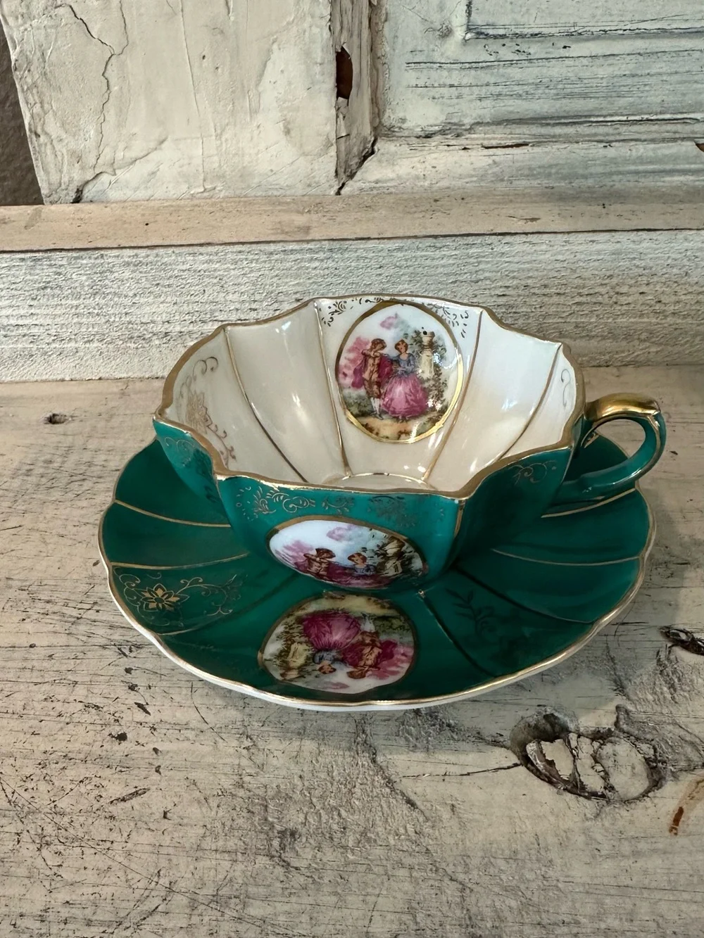 Lefton Scalloped Fluted Green Tea Cup  Hand Painted Courting Couple Romantic